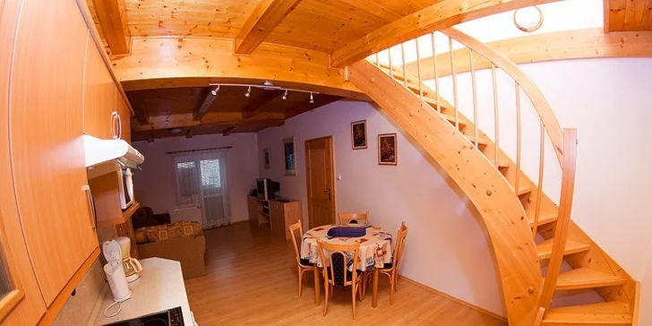 Jarní pobyt na Šumavě: areál s bazénem, polopenze, bowling, minigolf i sauna