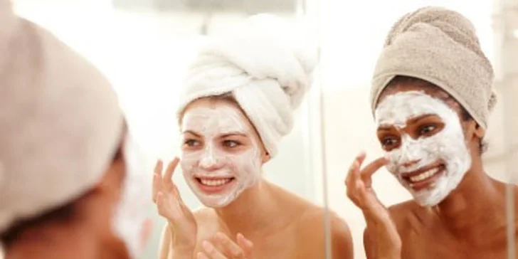 Hýčkání pleti i těla s šampaňskou maskou OXY Therapy