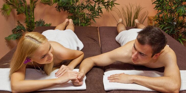 Luxus pro dva: partnerská masáž v salonu Elite se sklenkou sektu