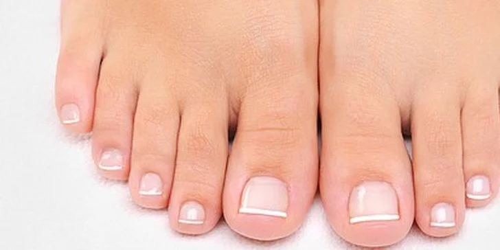 Přístorojová pedikúra pro zdraví a krásu vašich nohou