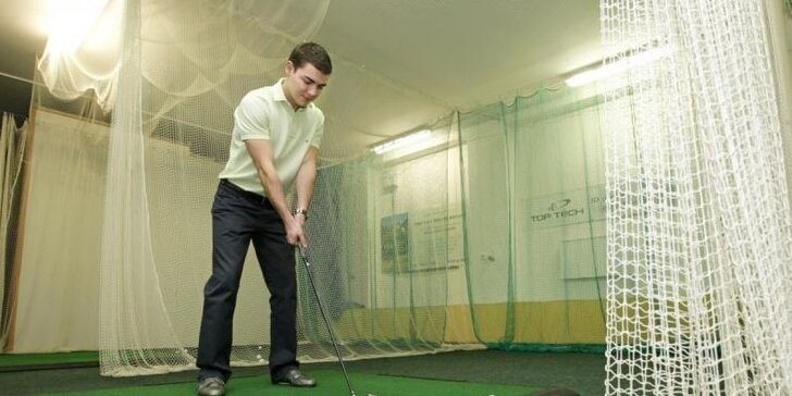 60 minut indoor golfu s trenérem a včetně vybavení