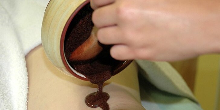 Luxusní čokoládová masáž celého těla včetně obličeje