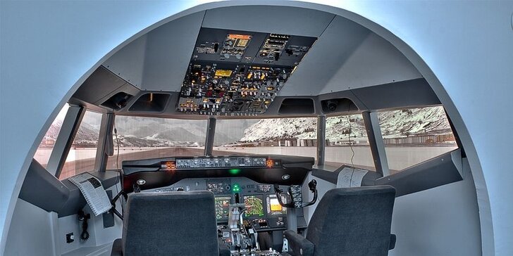 60 minut na simulátoru Boeingu 737