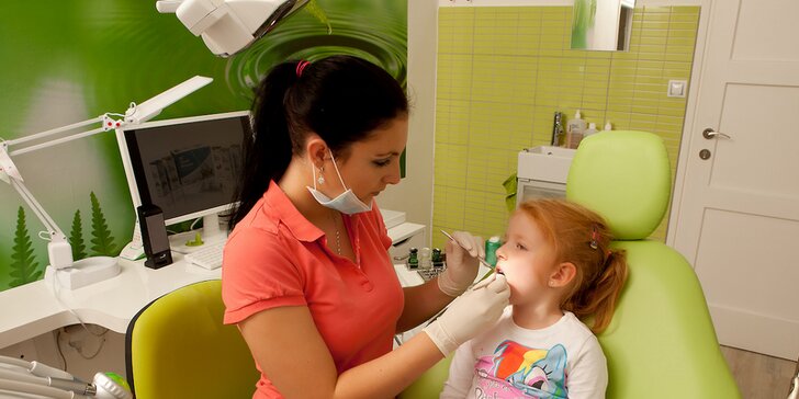 Důkladná dentální hygiena ve stomatologickém centru Altadent