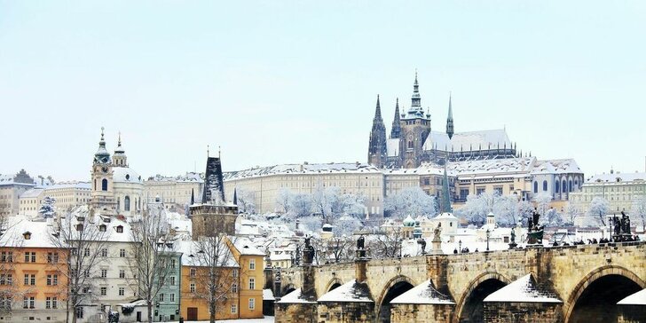 Romantika na Vltavě: Zážitkové zimní plavby Prahou