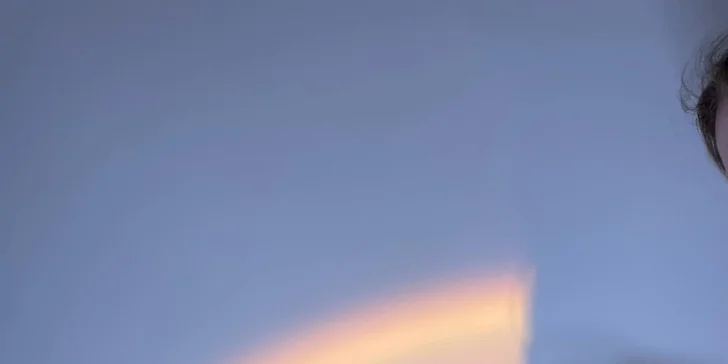 Procedura je spojená s jemností chladivého kamene a speciálního válečku. 
