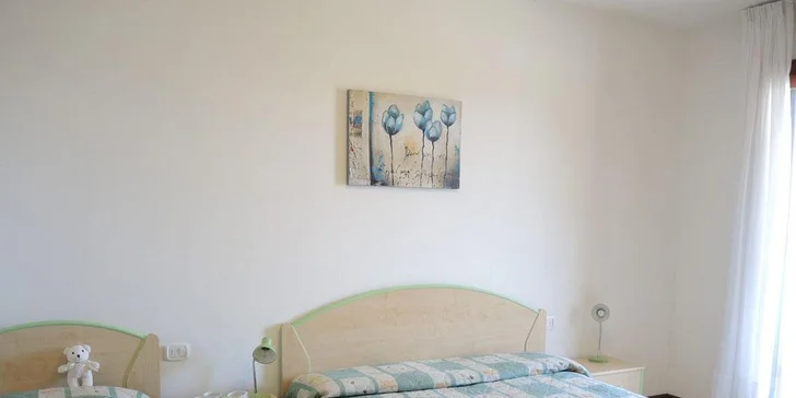 Nev-Dama vás zve do apartmánů Villaggio Leopardi I, které se nachází cca kilometr od pláže.
