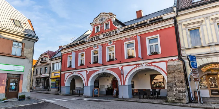 S sebou vezměte svou drahou polovičku, kamarádku nebo třeba rodinu a společně objevujte krásy Českého ráje. 