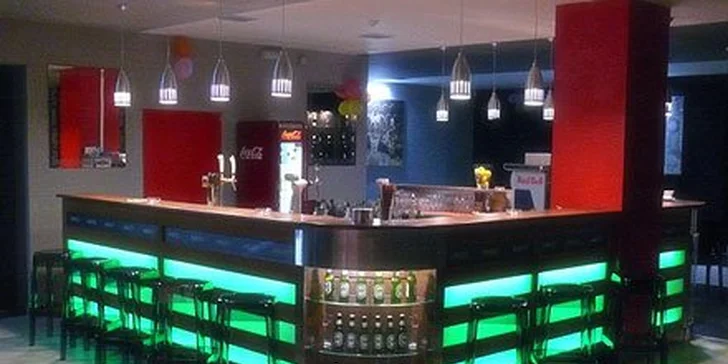 239 Kč za Alko Maxxxi Mojito pro ŠEST lidí. Kýbl pití pro celou partu, letní osvěžení a dokonalý večírek v kubánském stylu se slevou 53 %.