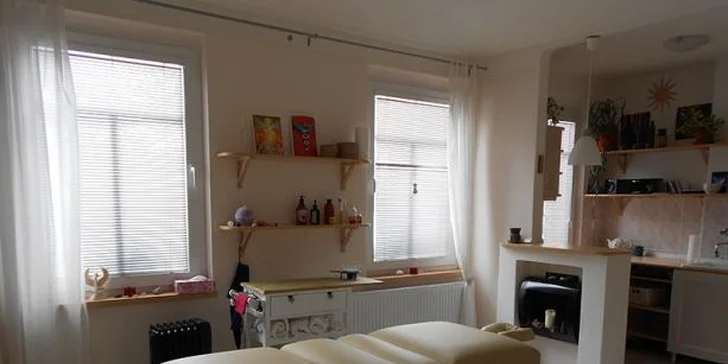 Božské regenerační masáže ve Studiu světla Kris