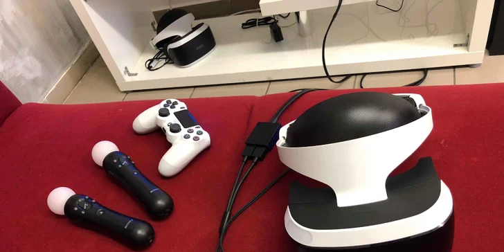 K dispozici budete mít moderní konzoli.