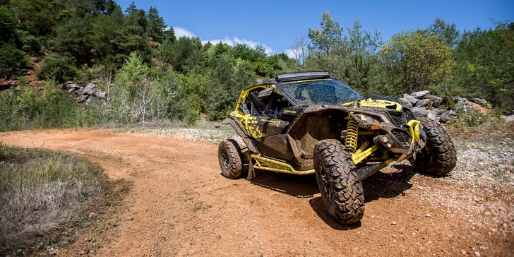 Extrémna jazda na bugine CAN-AM MAVERICK X3 aj s videozáznamom