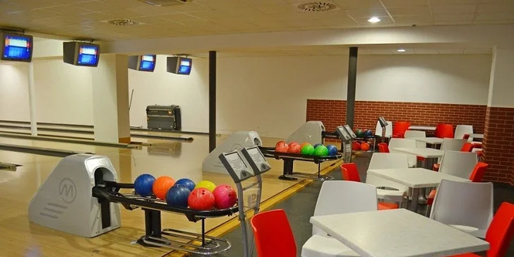 Voucher na 2 hodiny bowlingu za cenu jedné