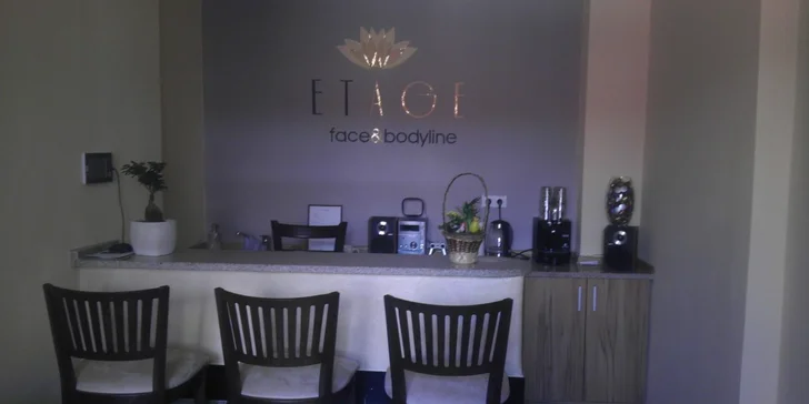 Fyzioterapeutická masáž zad s protažením zkrácených svalů