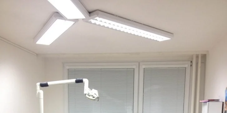 Pečlivá dentální hygiena a air flow na Žižkově