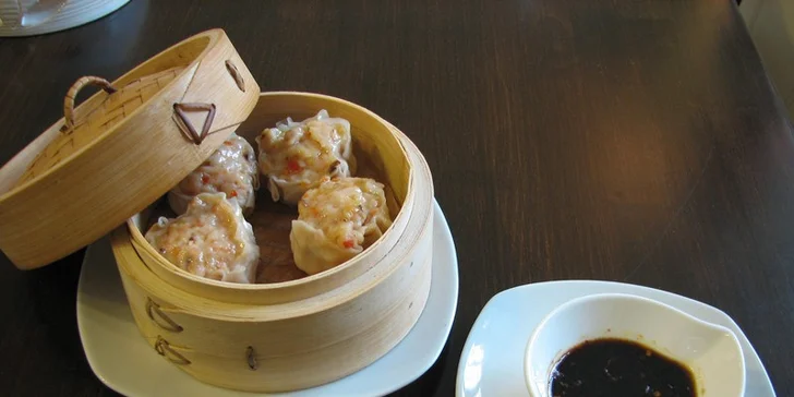 Exotické hongkongské degustační menu pro dva