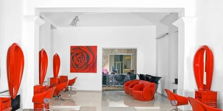 Luxusní střih nebo i barvení vlasů s péčí L'Oréal