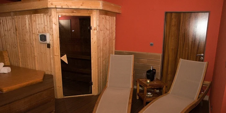 2 hodiny pohody v privátní sauně a vířivce + občerstvení pro dva