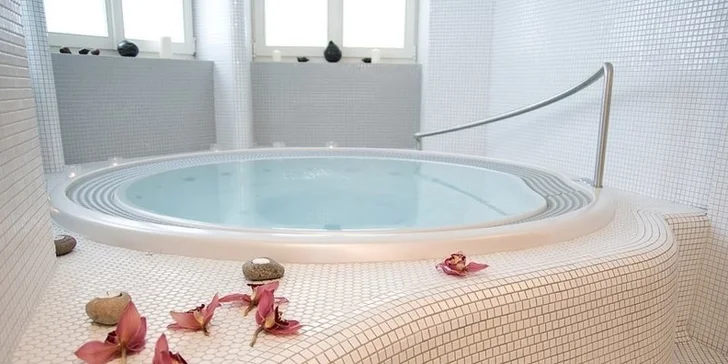 Privátní wellness relaxace pro 2 osoby na 110 minut