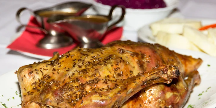 Do Evaldu na dozlatova pečenou 2,5kg kachnu