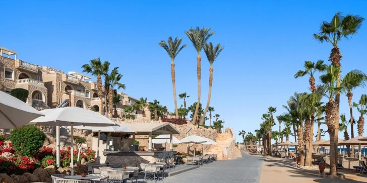 Promenáda Sahl Hasheesh láká k procházkám.