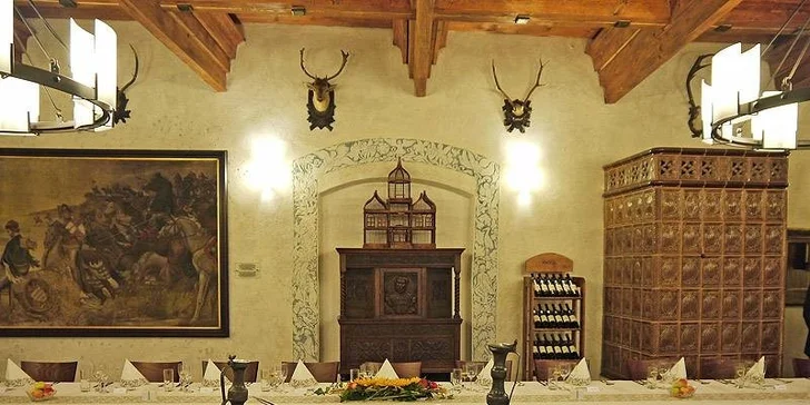 Romantická dovolená v Tvrzi Orlice**** vč. polopenze, wellness a prohlídky tvrze