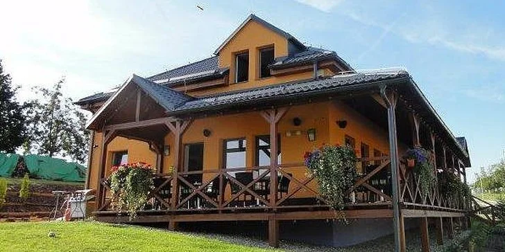 Zážitkový 3 denní pobyt pro 2 osoby v Hotelu Horse Riding *** s vyjížďkou na koni