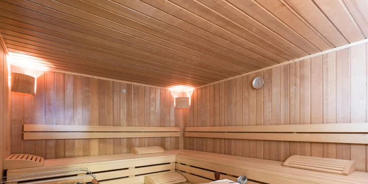 Prohřeje vás infračervená, parní a finská sauna. Každý si vybere. 