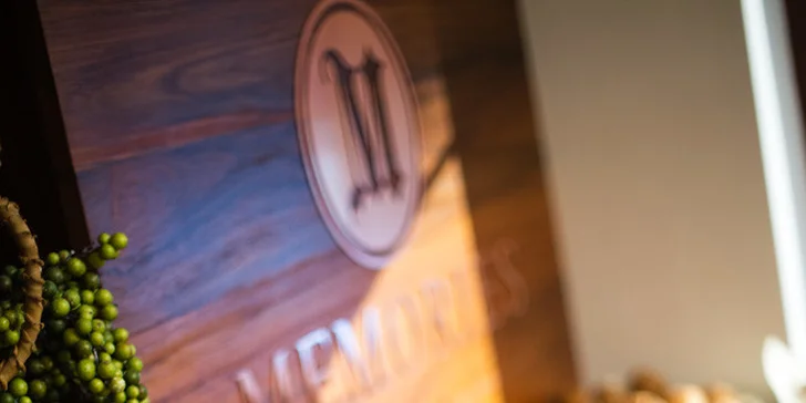 Exkluzivní ubytování v pokoji Země ve Villa Memories