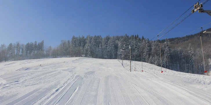 Celodenní skipass do ski areálu Opálená