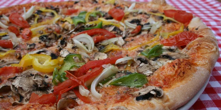 2× pizza nebo 2× těstoviny i s rozvozem v pizzerii Roma Uno (otevřeno nonstop!)