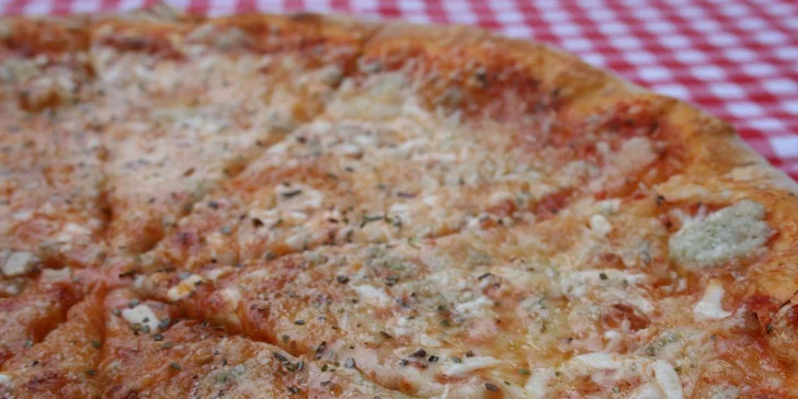 2× pizza nebo 2× těstoviny i s rozvozem v pizzerii Roma Uno (otevřeno nonstop!)