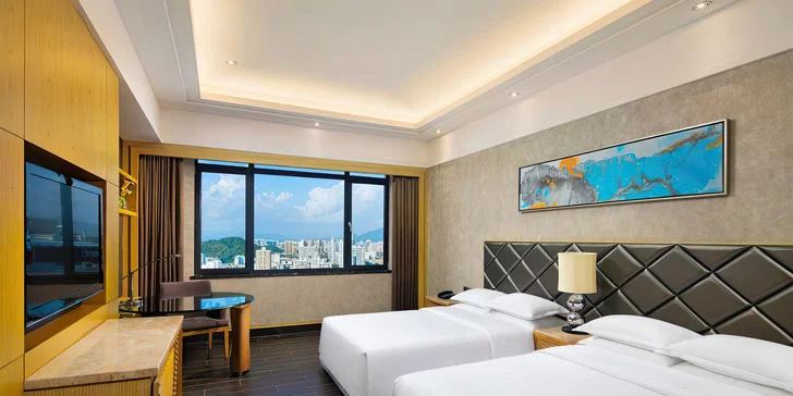 Odleťte do tropického ráje Four Points by Sheraton Hainan Sanya*****. 