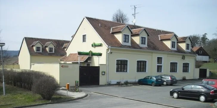 Pobyt nebo menu pro dva u Brněnské přehrady