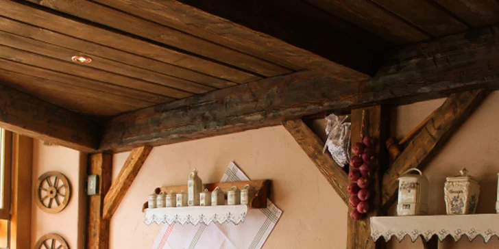 Masová bašta ve steakhousu Mama Lucy