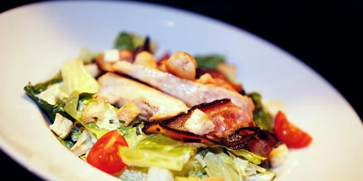 Vydatné menu o 3 chodech v restauraci ne-SMYSL