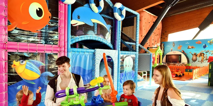 Sympatickí animátorov sa počas víkendov starajú o zábavný program pre deti