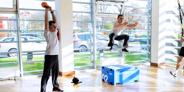 Celodenní vstup do fitness, sauny a na skupinové lekce s komplexní diagnostikou těla