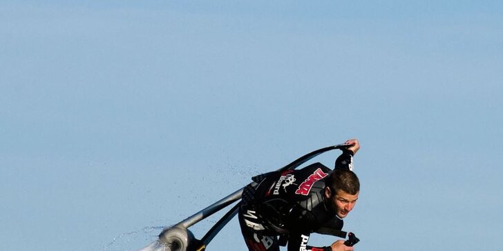 Stoupající adrenalin a dobrodružství - úžasné lety na Hoverboardu