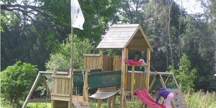 Týdenní pobyt na chalupě Pohoda v Jeseníkách. Komfortní ubytování až pro 22 lidí.