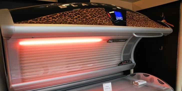 Roční permanentka do solária na 50 nebo 100 minut