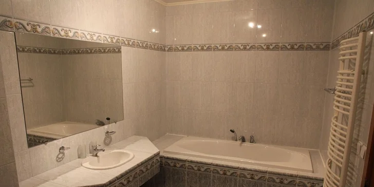 Pohádkový pobyt v Zámeckém hotelu s polopenzí na Vranově
