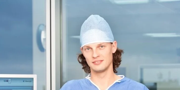 Bezdotyková laserová operace očí ASA 6D