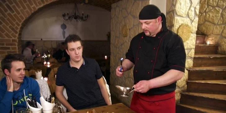 1,5 kg vynikajícího grilovaného masa pro 4 osoby