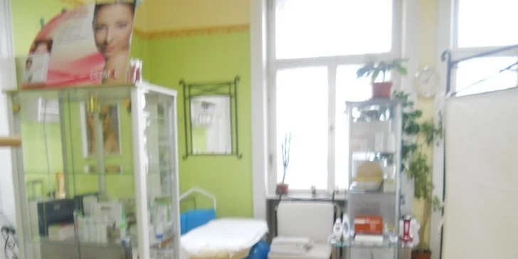 Balíček pro krásnou pleť včetně profesionální úpravy a barvení obočí