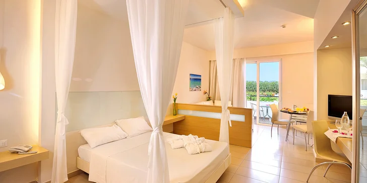CK Brenna vás zve do 5* Hotel Afandou Bay Suites.