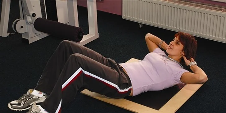 5x30 minut VacuShape + týdenní vstup do fitness