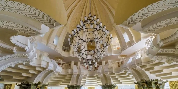 Hotel pořádá také denní i noční animační programy.