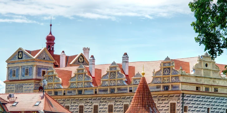 Nebo do Horšovského Týna... Určitě stojí za to.
