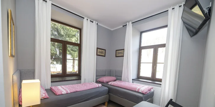 Celková kapacita penzionu je 35 lůžek.